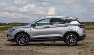 Автомобили внедорожники в Челябинске